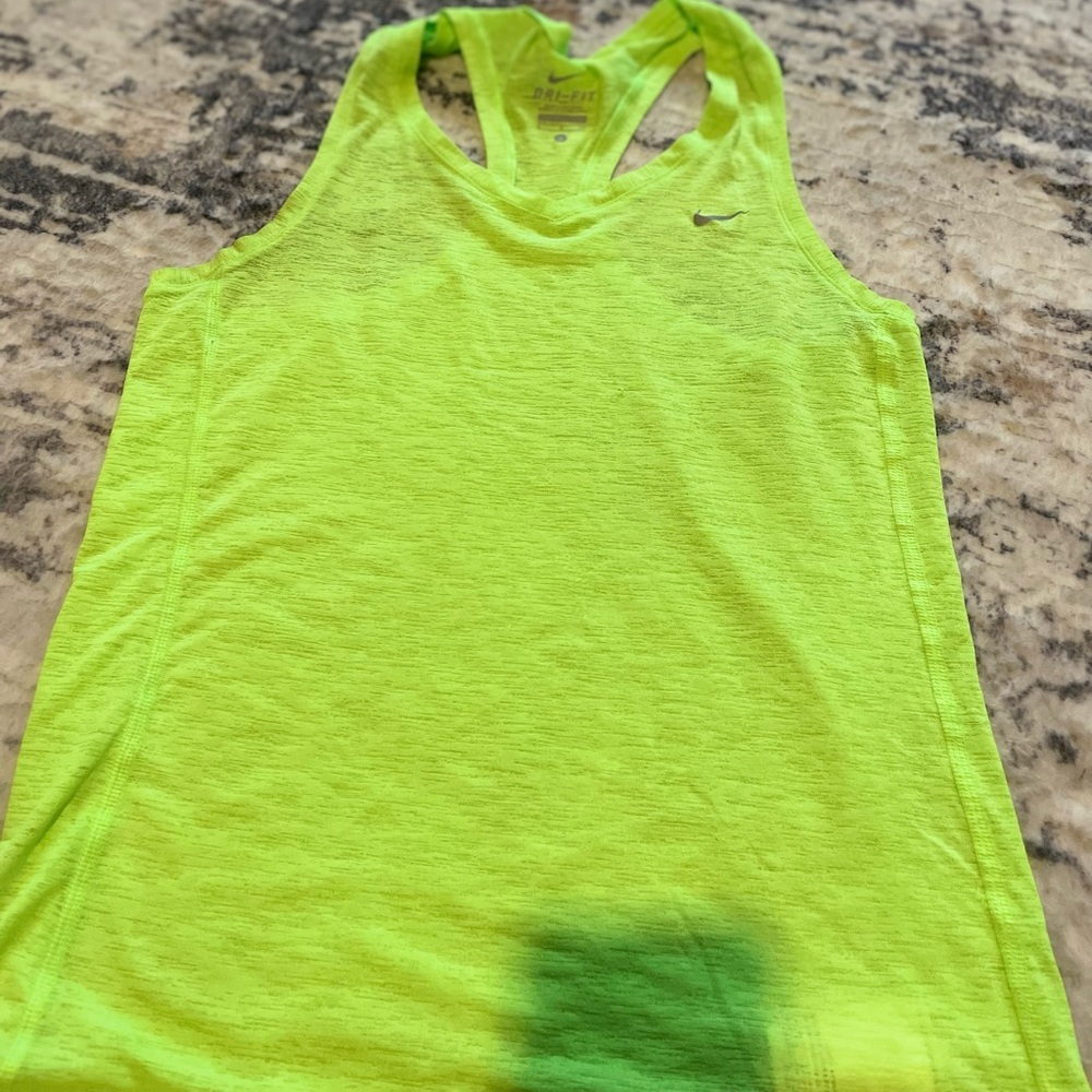 Nike workout top